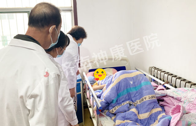 我为群众办实事|我院重阳节看望慰问养老院老年人